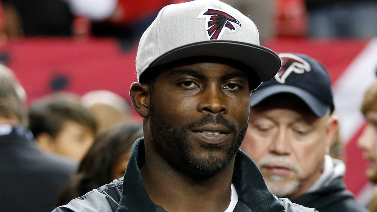 Vick ready to retire as a Falcon