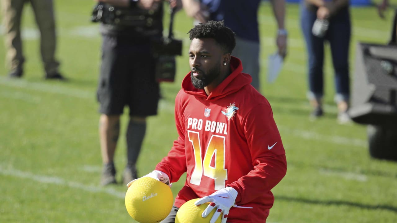 Jarvis Landry leads AFC in Pro Bowl Skills Showdown