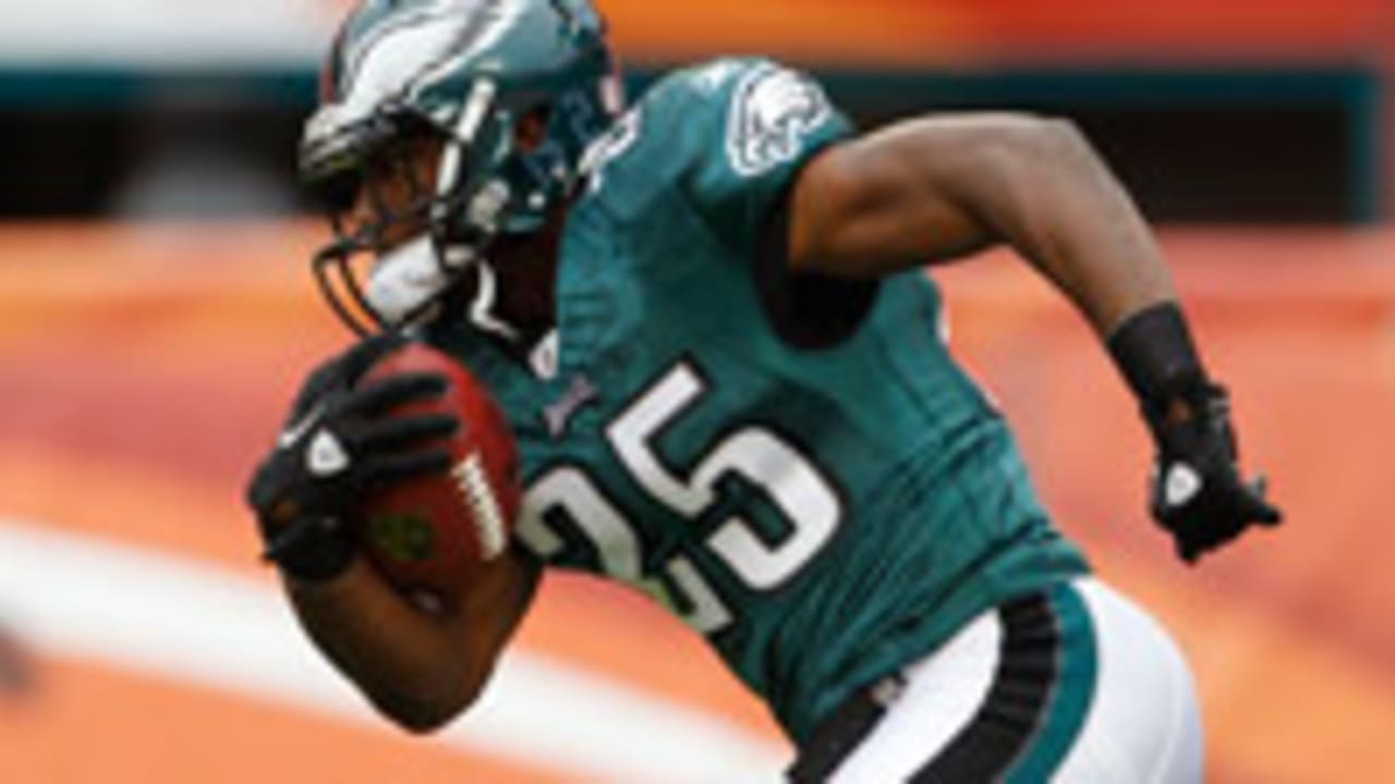 lesean-mccoy-12080-spot.jpg