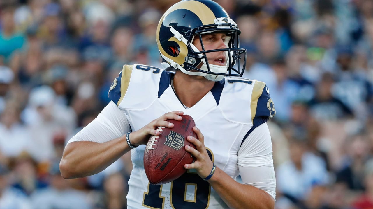 jared-goff-spot_160818