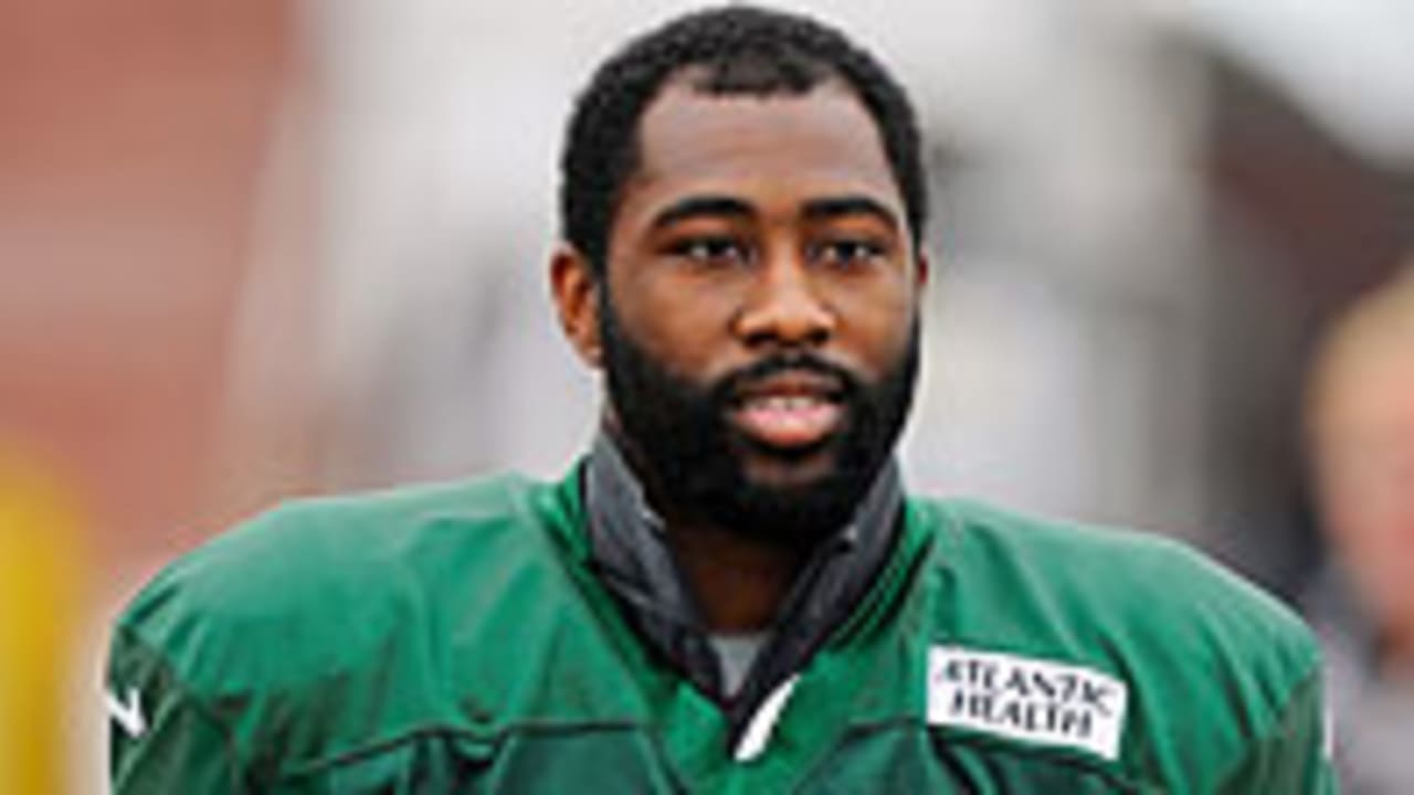 Darrelle-Revis-130123-Spot.jpg