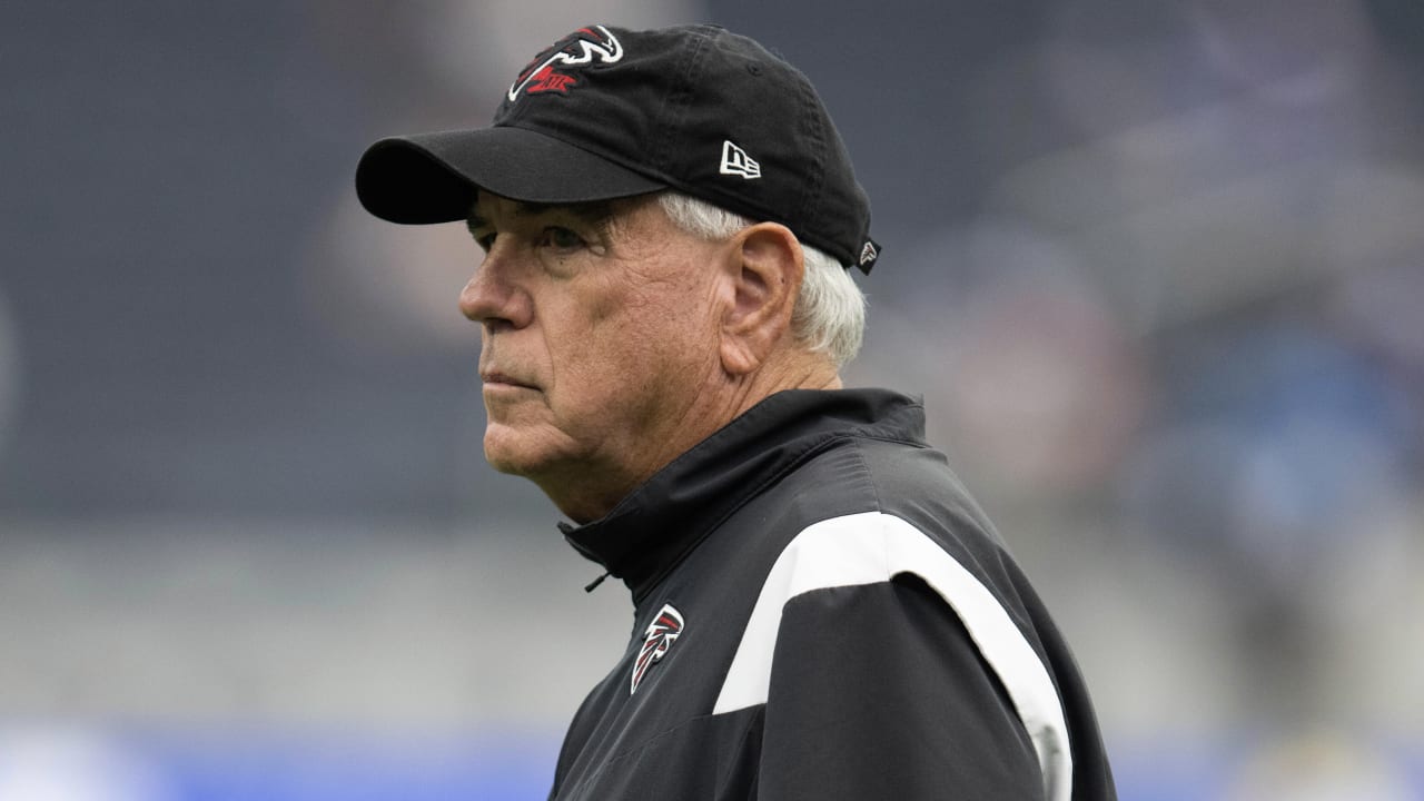 Falcons defensive coordinator Pees, 73, announces retirement