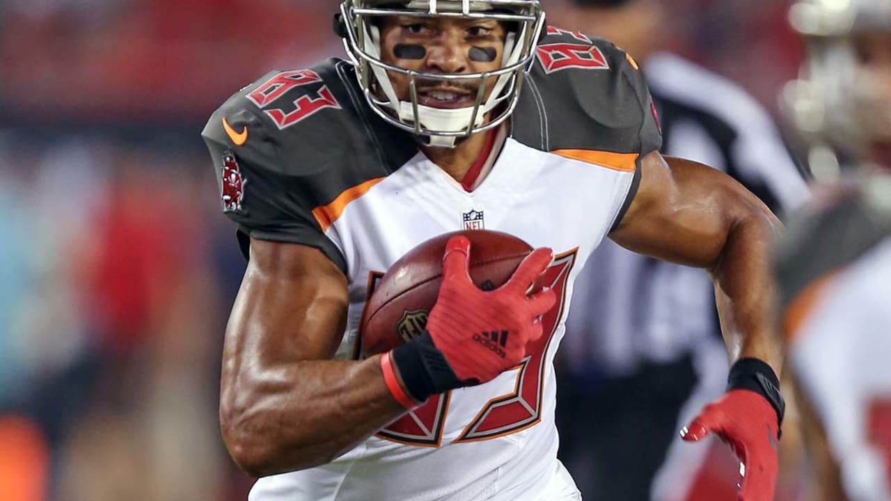 Agent Vincent Jackson 'very happily retired' from NFL