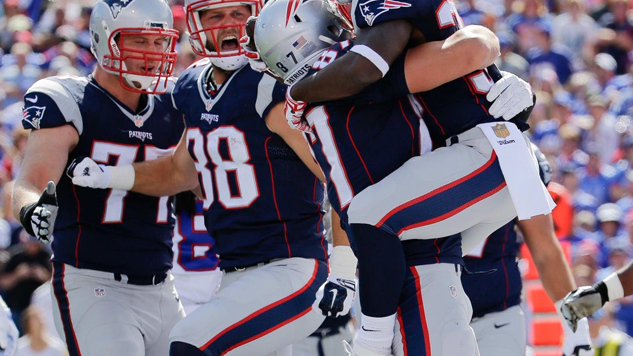 patriots-celebrate-092015-spot.jpg