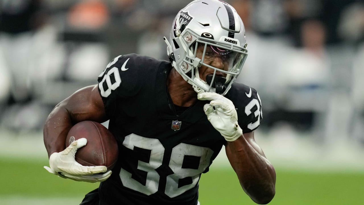 Las Vegas Raiders running back Brittain Brown burrows his way in