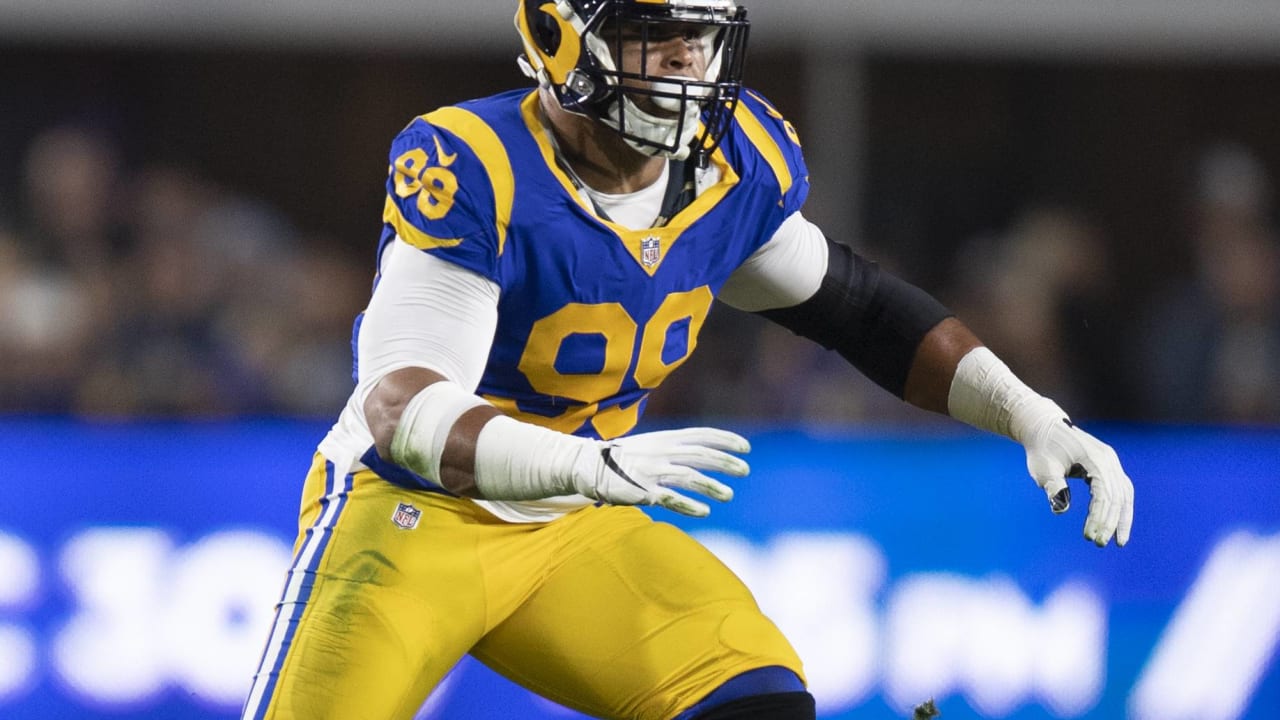 Can Aaron Donald break Michael Strahan's sham sack record this