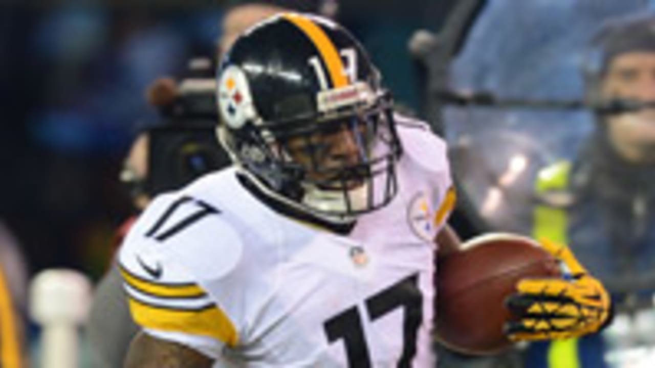mike-wallace-130211-spot.jpg