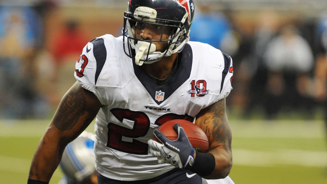 arian-foster-092415-spot.jpg