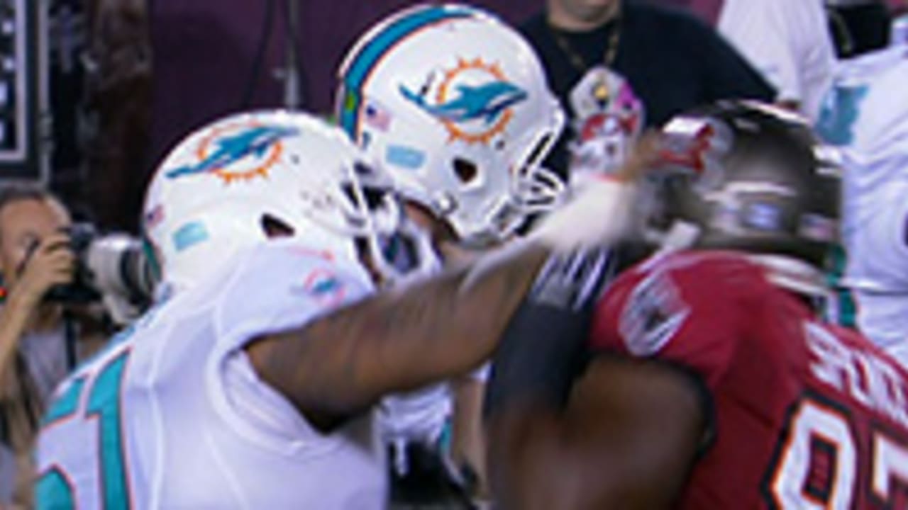 mike-pouncey-131115-SPOT.jpg