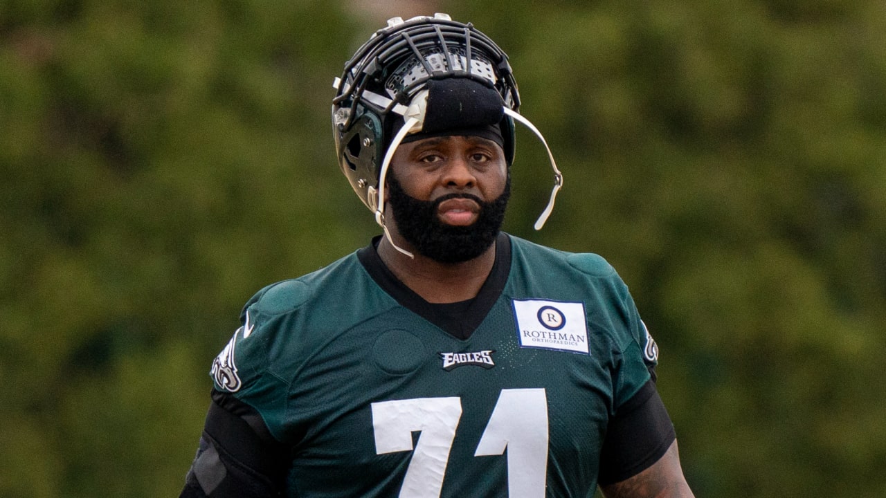 Dallas Cowboys offensive tackle Jason Peters (71) in action during