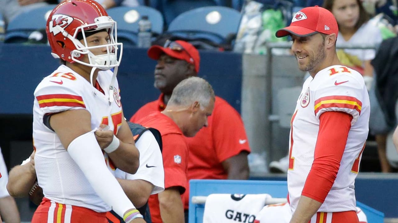 smith-Mahomes-20180411-sl
