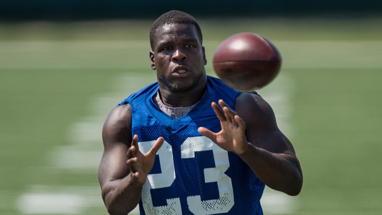 frank-gore-150731-spot.jpg