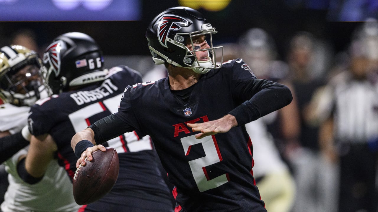 QB Matt Ryan, Who Had a $50 Million Cap, To Take Hit As Falcons Free Up Cap  Space - EssentiallySports