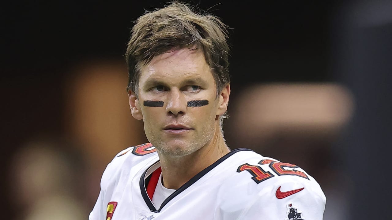 Buccaneers vs Chiefs: Tom Brady says he is 'alright' after sustaining arm  injury in 41-31 Tampa Bay loss to Kansas City