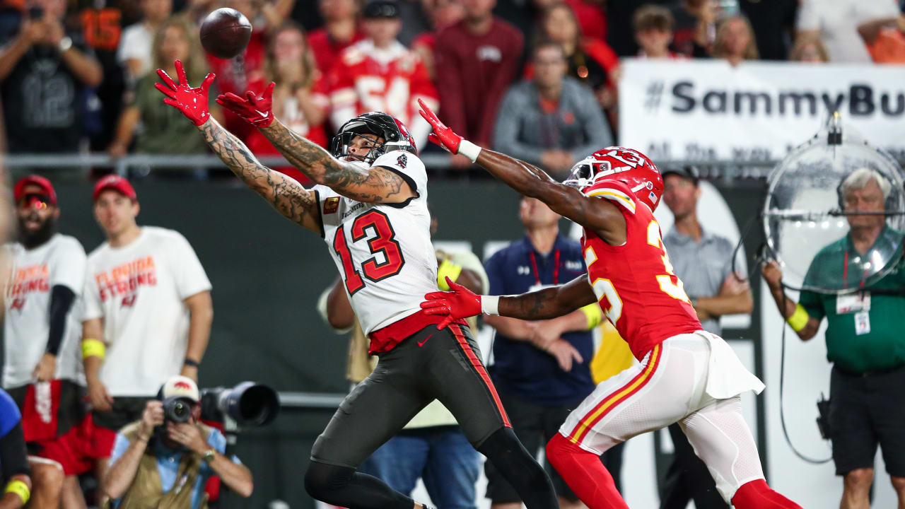 Mike Evans injury news: Buccaneers WR ruled OUT for Week 16 vs. Panthers -  DraftKings Network