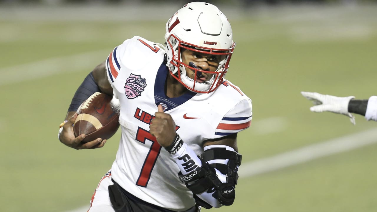 The Titans select Liberty QB Malik Willis 