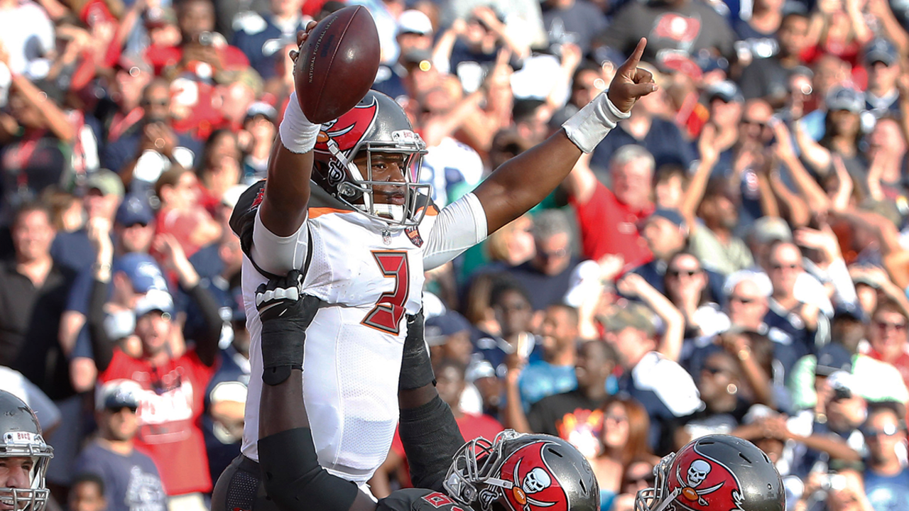Winston-Jameis-151116-SL.jpg