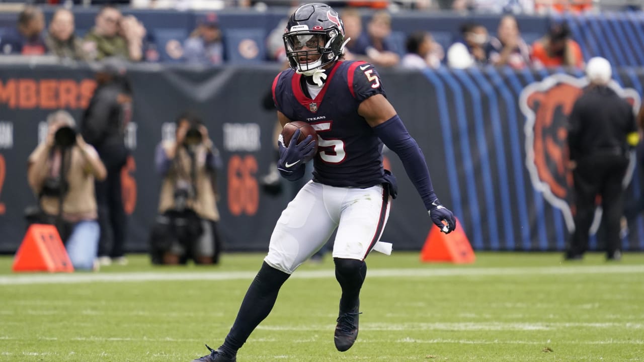 Houston Texans defensive back Jalen Pitre (5) looks to defend