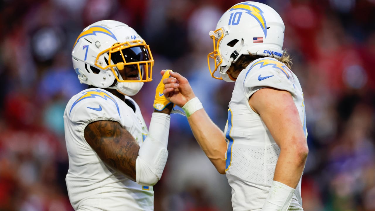 NFL on X: FINAL: A late TD and two-point conversion gives the @chargers  the victory! #LACvsAZ  / X