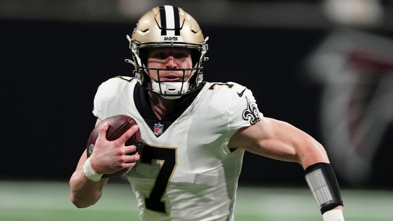 Is Taysom Hill a QB, WR or TE? Here's what fantasy football should do about  the Saints' dual threat