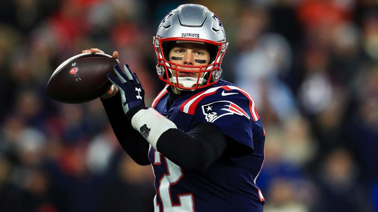 Tom Brady 2018 Score Color Rush 1