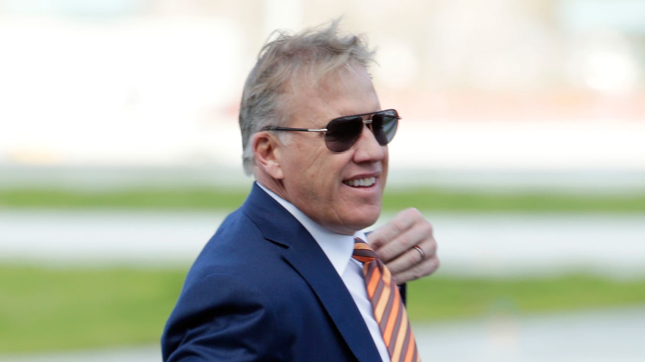 John-Elway-sl-013116.jpg