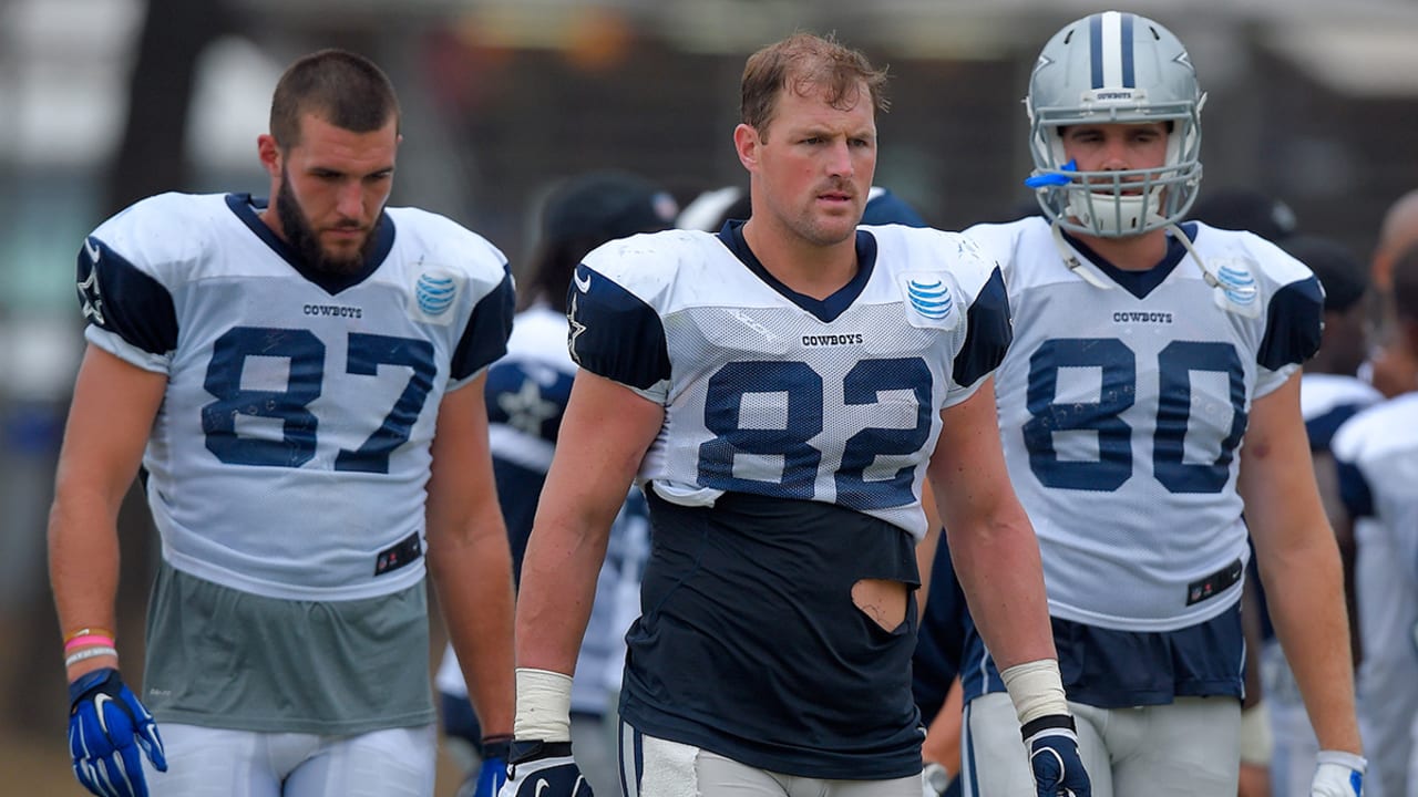 angry-cowboys-150818-Sl.jpg