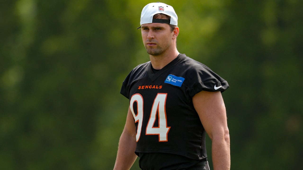 Bengals sign Sam Hubbard to four-year, $40 million contract