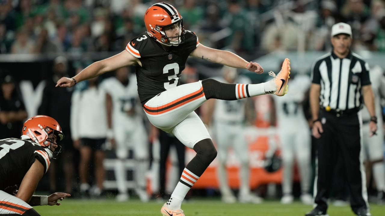 Browns' Kevin Stefanski backs kicker Cade York despite latest