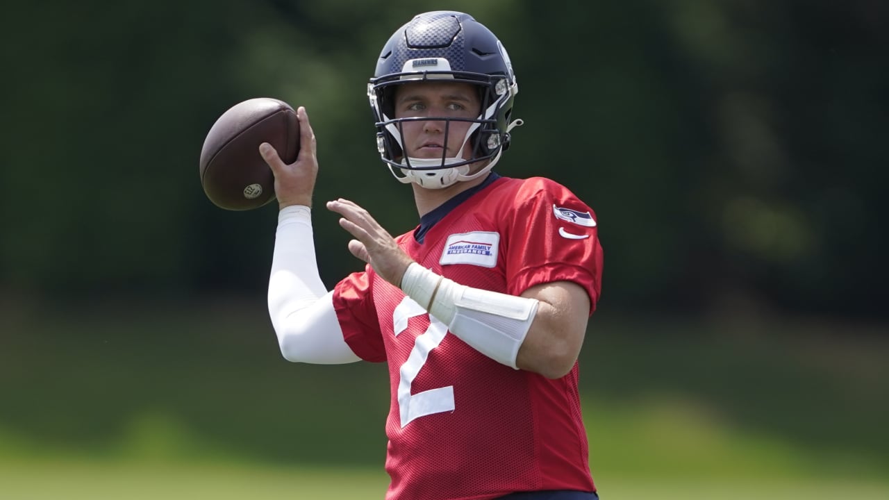 NFL Network's Stacey Dales: quarterback Justin Fields, Chicago Bears  starters expected to play in preseason opener