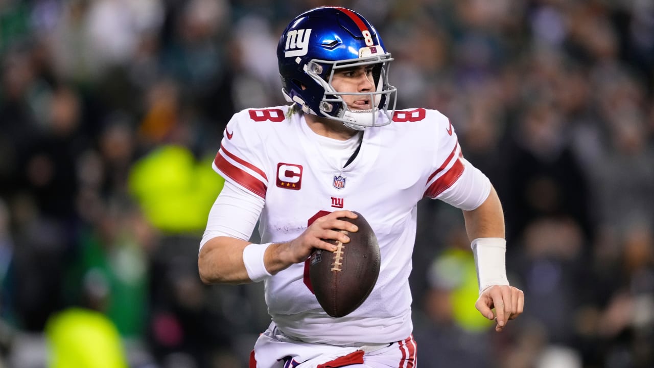 Giants, QB Daniel Jones' agents expected to leave combine with no