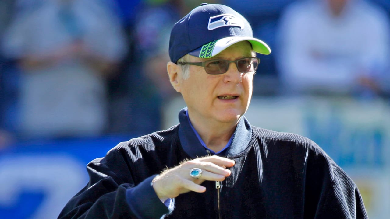 Seattle Seahawks owner Paul Allen dies at age of 65