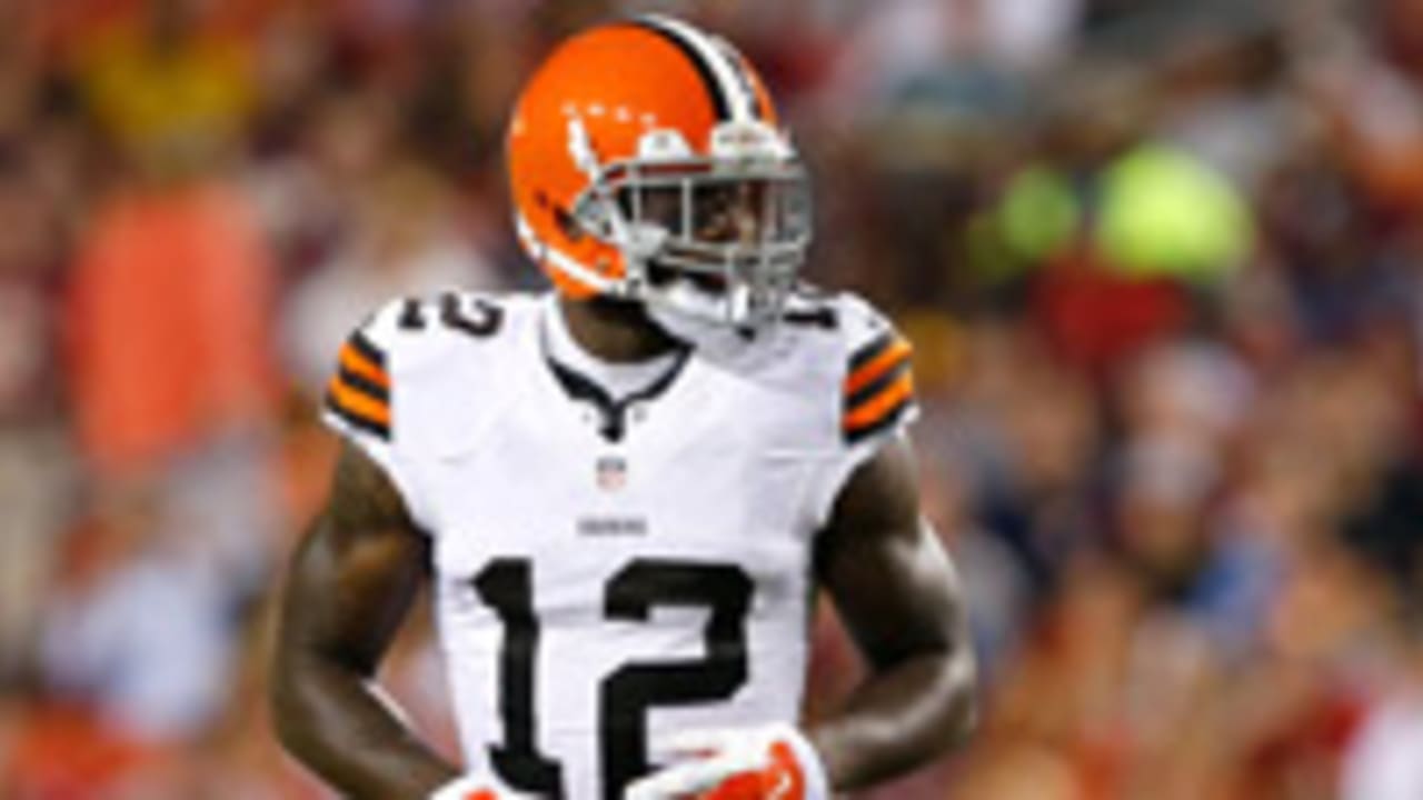 Josh-Gordon-141120-spotb.jpg