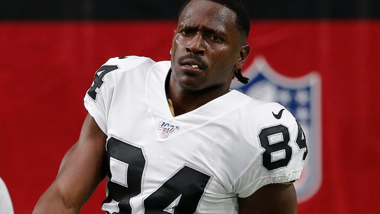 Time for Antonio Brown to be 'all in or all out' with Oakland Raiders, says  GM Mike Mayock, NFL News