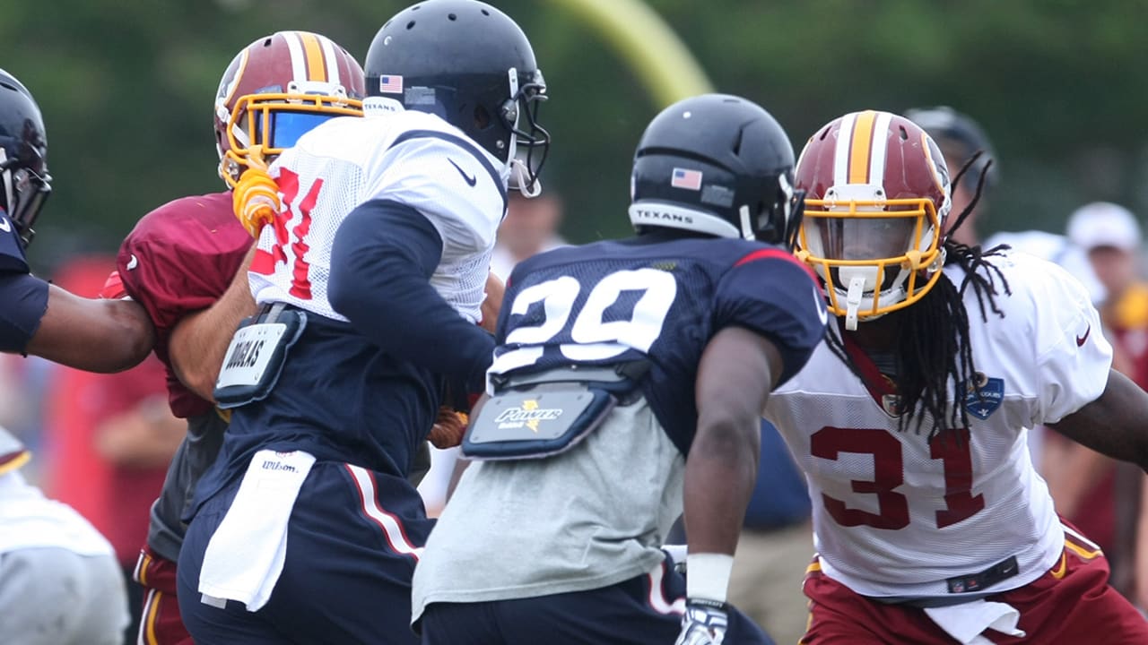 texans-redskins-150808-Sl.jpg