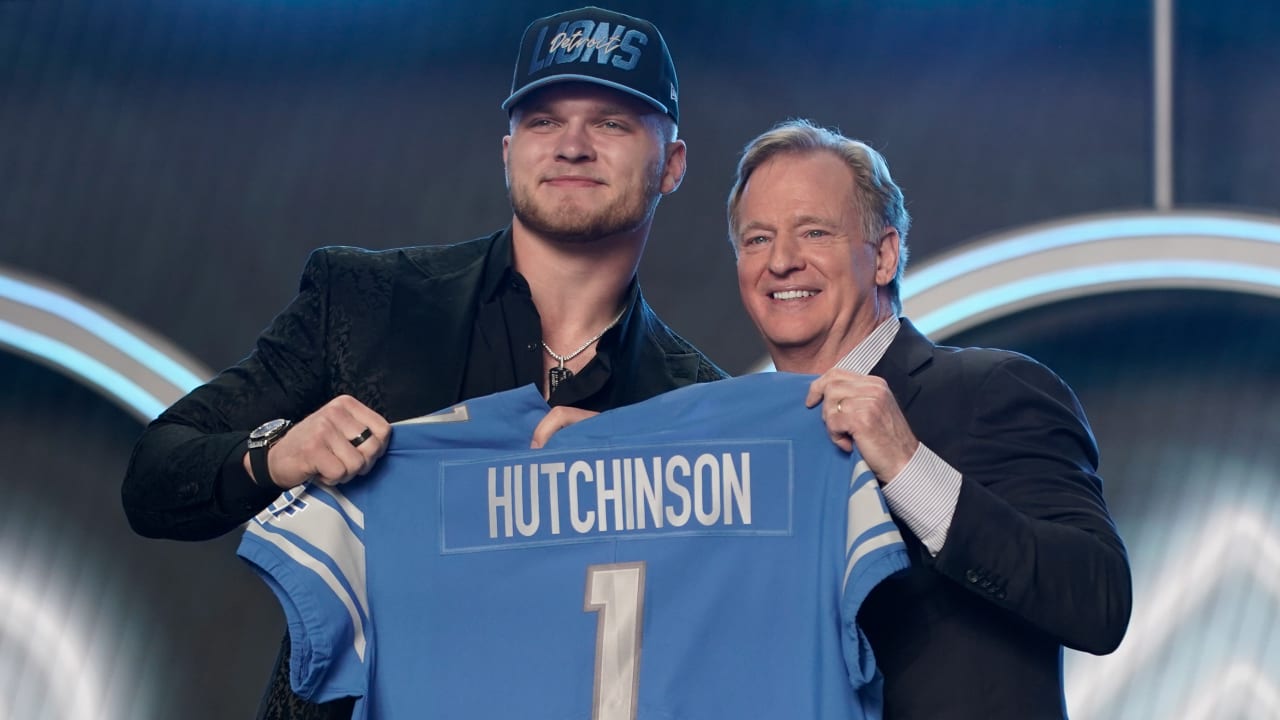 Lions select Michigan DE Aidan Hutchinson with No. 2 pick of 2022 NFL Draft