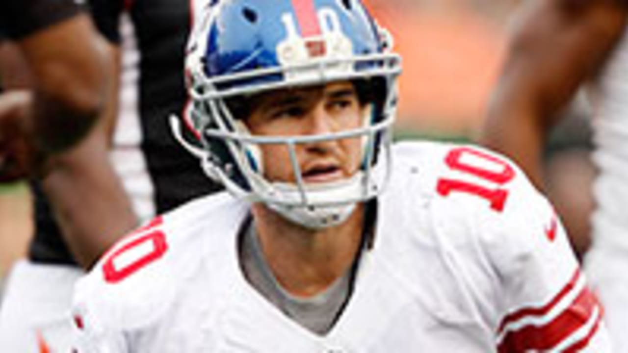eli-manning-121112-SPOT.jpg