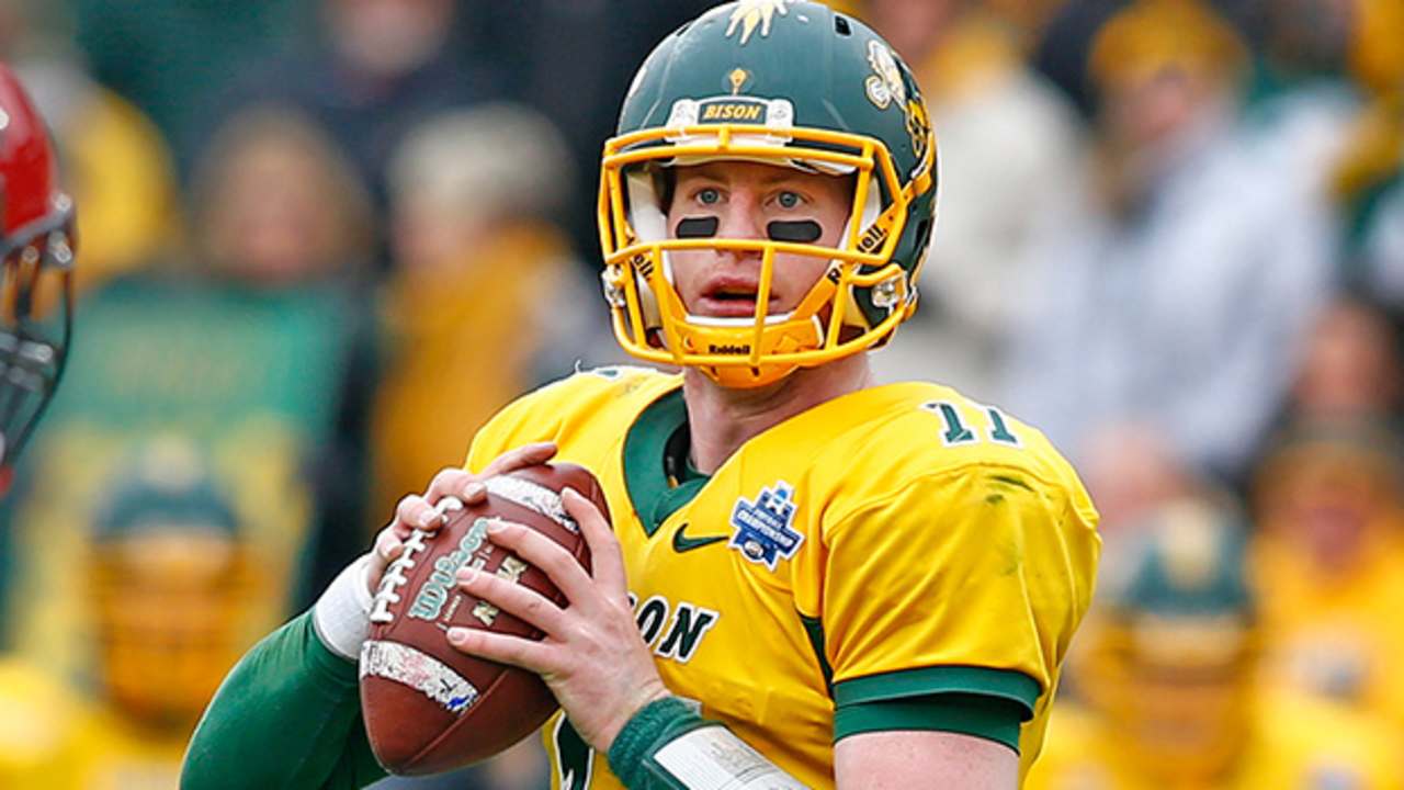 carson-wentz-160125-tos