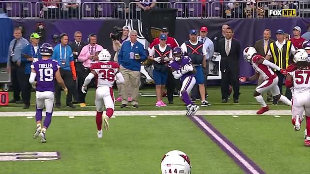 Diggs shows incredible toedrag on 10yard catch