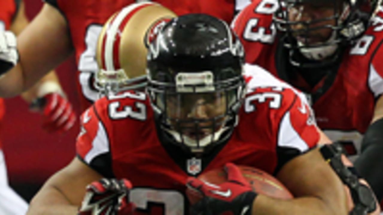 Atlanta Falcons Cut Michael Turner, Dunta Robinson and John Abraham In  Cap-Clearing Move - The Falcoholic