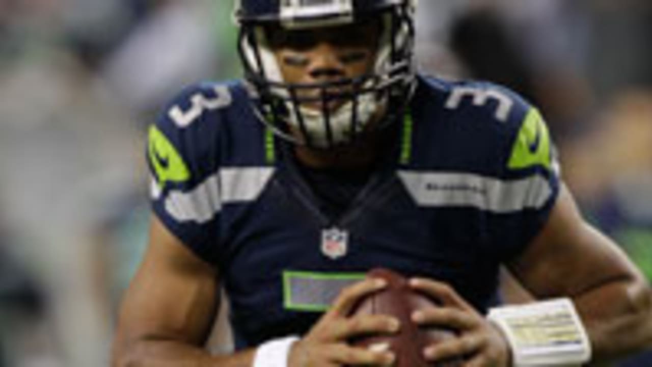 russell-wilson-spot_120925.jpg