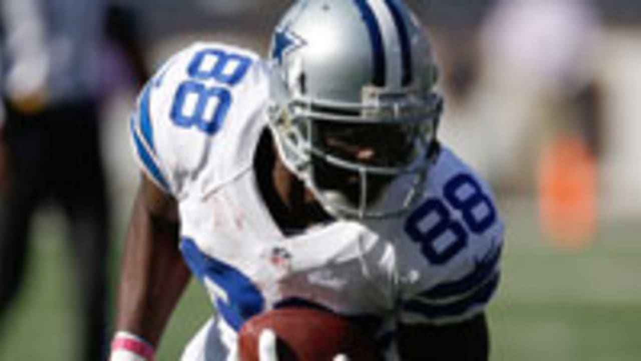 dez-bryant-spot_121015.jpg