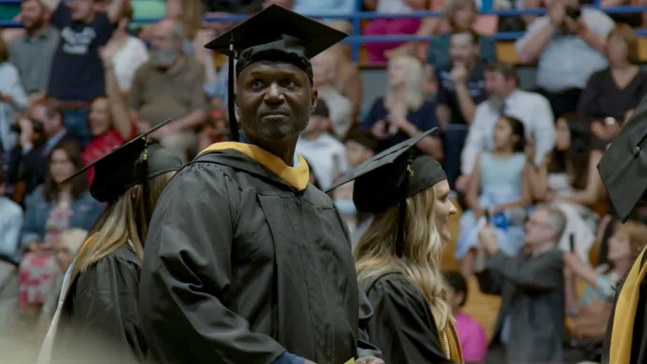 Todd Bowles graduates from college, fulfills promise to mom