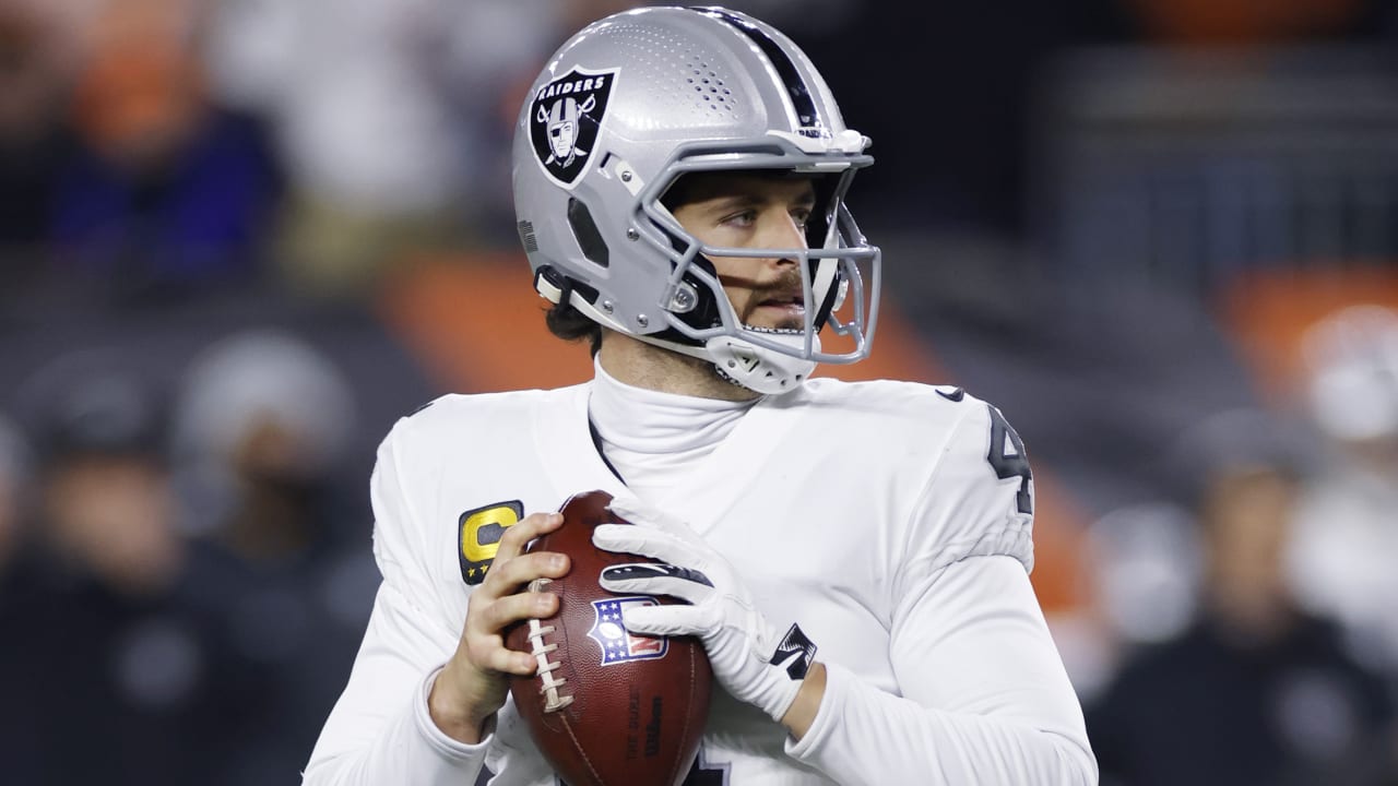 Derek Carr will be New England Patriots' 2021 QB, Red Sox miss playoffs and  other predictions for year ahead