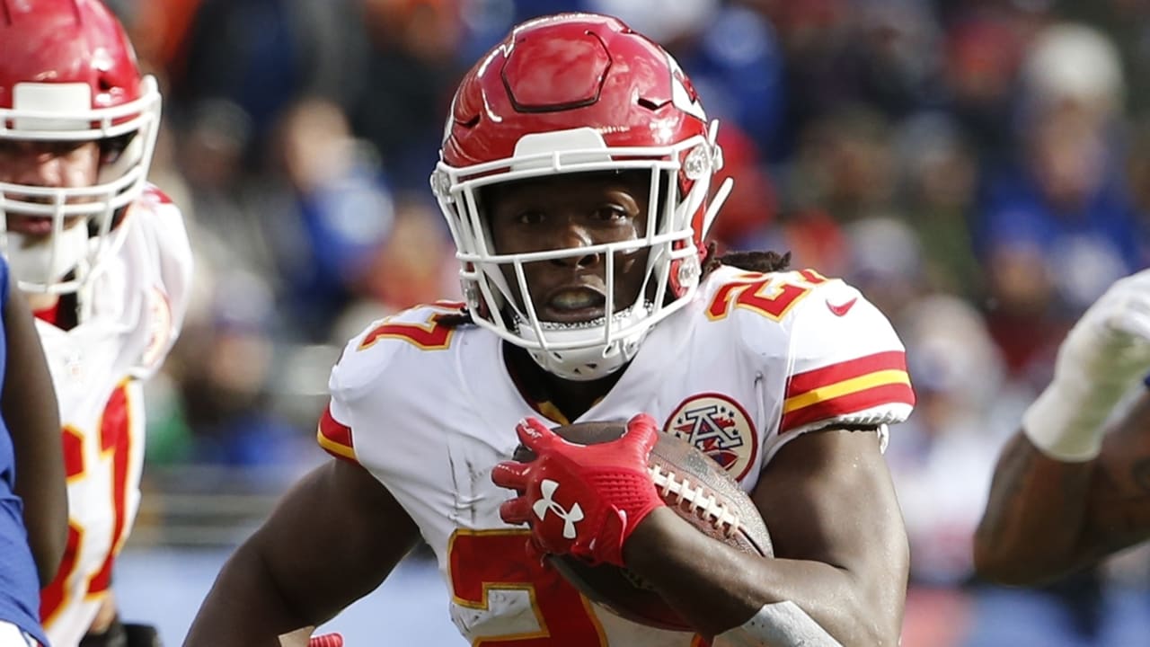 kareem-hunt-171119-spot.jpg