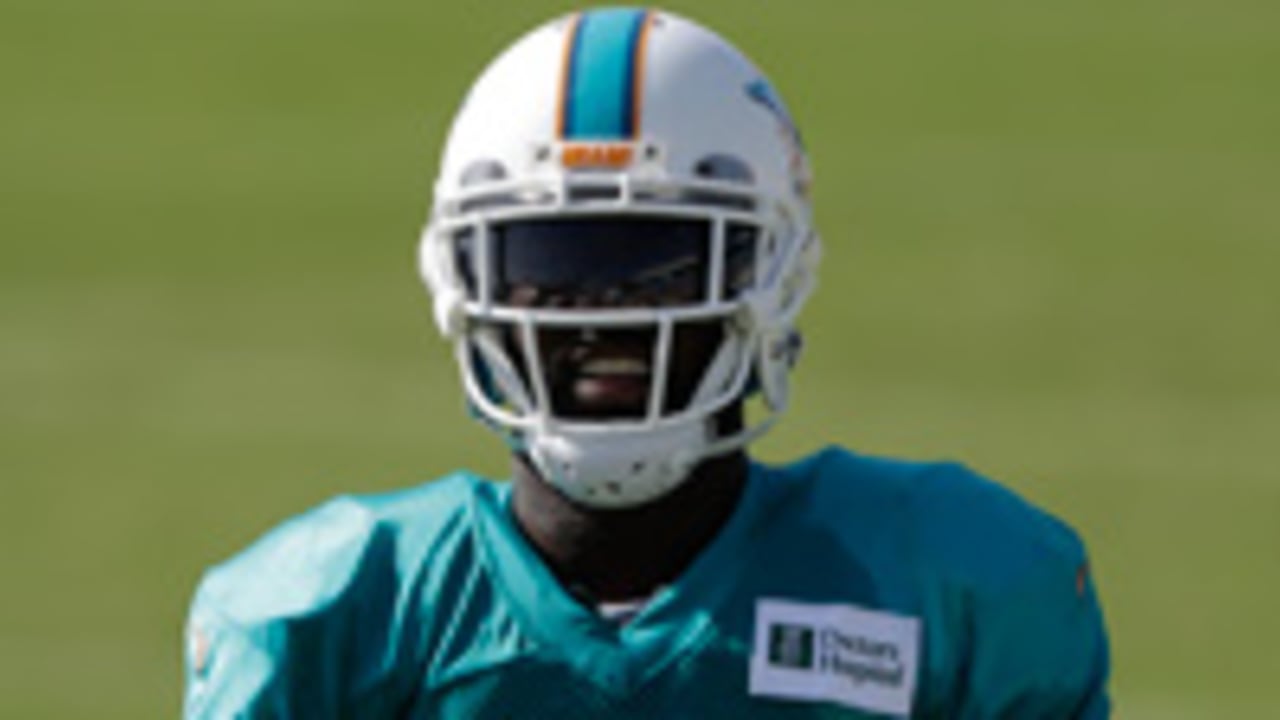 Jones-Resha-140808-SL.jpg