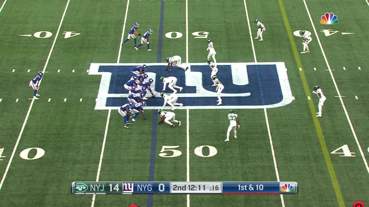 Can't-Miss Play: New York Giants quarterback Tommy DeVito uncorks 30-yard  TD to wide receiver David Sills V in tight window