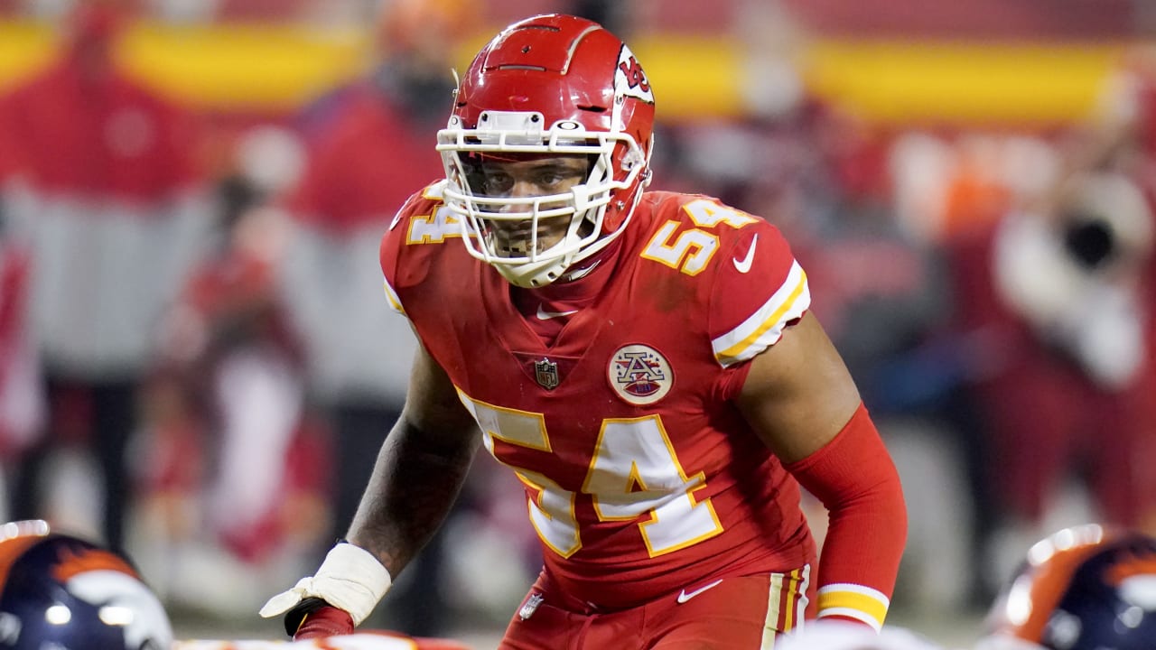 Chiefs exercise team option on Damien Wilson's contract