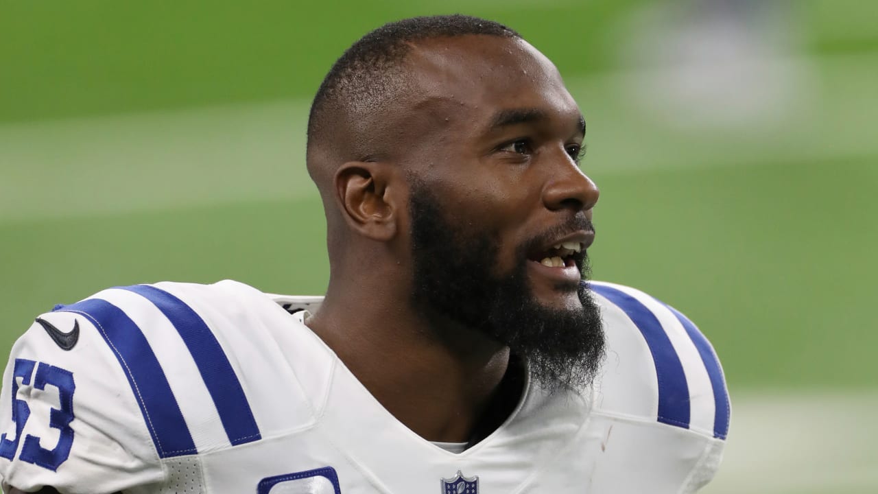 Colts, AllPro LB Darius Leonard agree to terms on fiveyear, 99.25M