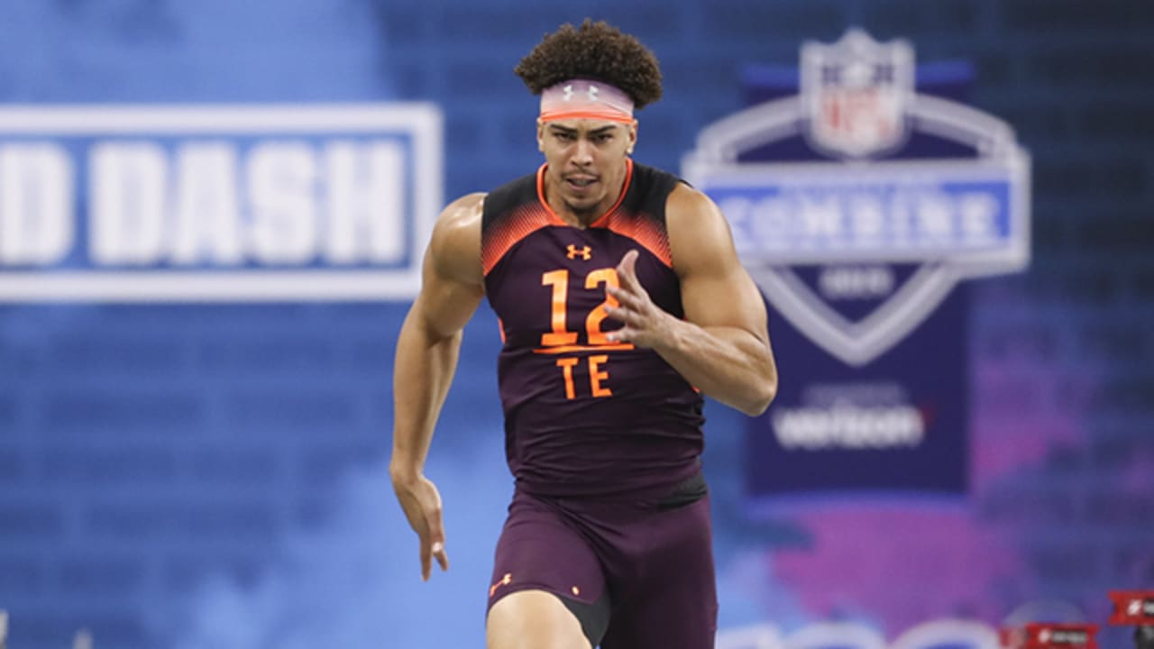 San Jose State tight end Josh Oliver runs an official 4.63 40-yard dash at 2019 combine